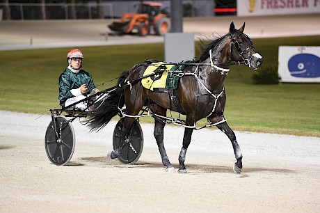 Zachary Butcher brings Line Up back to scale. PHOTO: Joel Gillan/Race Images.