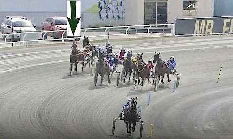 Lincoln’s Girl, arrowed, makes a run five wide turning in despite having lost an early stretch, galloping out of the gate.