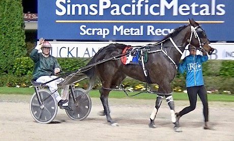 Zachary Butcher brings courageous winner The Empress back to scale at Alexandra Park.