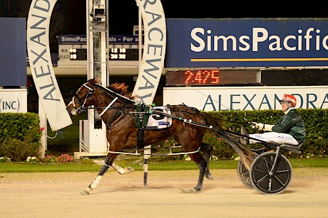 Copy That is all on his lonesome at Alexandra Park on Friday night after a copybook drive by Zachary Butcher. PHOTO: Peter Rubery/Race Images.