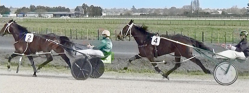 Just Wing It, at the rear, trails Sir Tiger in the running but really got to the line for driver Andre Poutama.