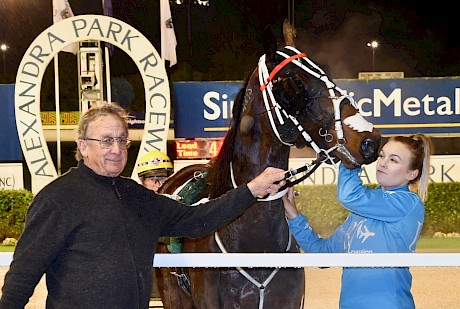 Trainer Ray Green with Bettor My Dreamz. PHOTO: Joel Gillan/Race Images.