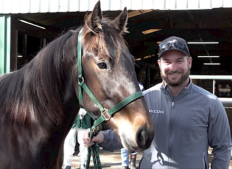 Top golfer Ryan Fox will be at the Park to watch Franco Nandor race, along with Gareth Paddison who won a share in Captain Nemo.