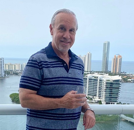 Gordon Banks … muffled cheers in his Miami apartment.