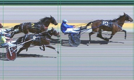 Make Way rushes home down the outer to run second in today’s trial at Menangle.