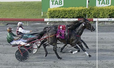 Bondi Shake gets a nose decision over Coppice, obscured, at Albion Park today.