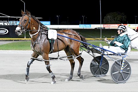 Zachary Butcher brings Commander Lincoln back to scale. PHOTO: Chanelle Lawson.