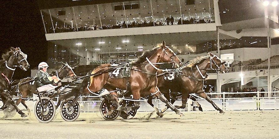 Sugar Ray Lincoln downs Blazing Louie, obscured, with Lincoln Wave (4) third. PHOTO: Megan Liefting/Race Images.